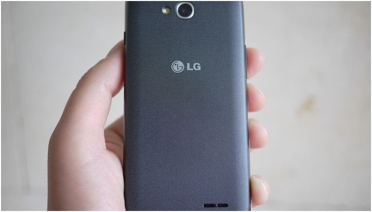 Без стука не входить. Обзор смартфона LG L90
