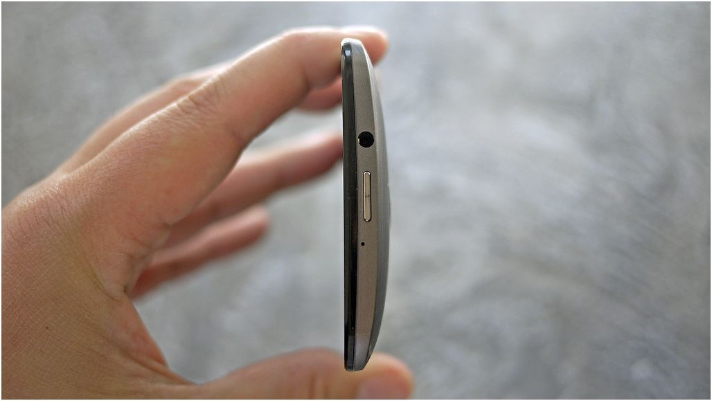 Обзор смартфона Asus ZenFone 2: на память не жалуюсь