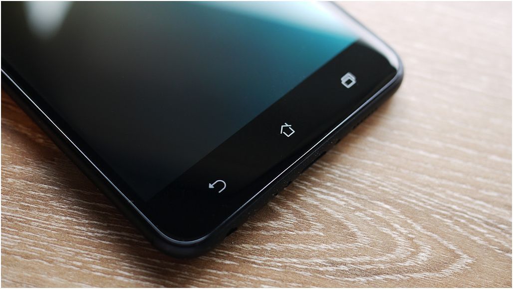 Обзор смартфона Asus ZenFone 3 Zoom: двухкамерный "долгожитель"