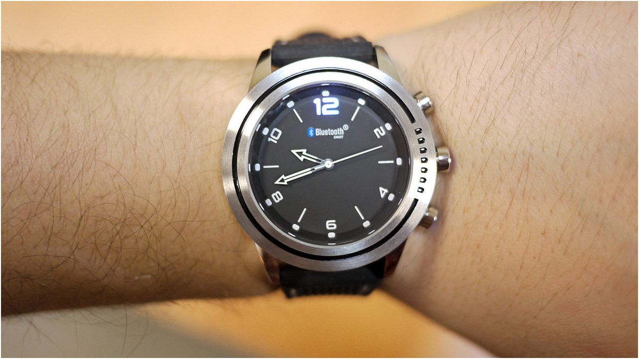 Обзор teXet X-Watch TW-120: часы с уведомлениями