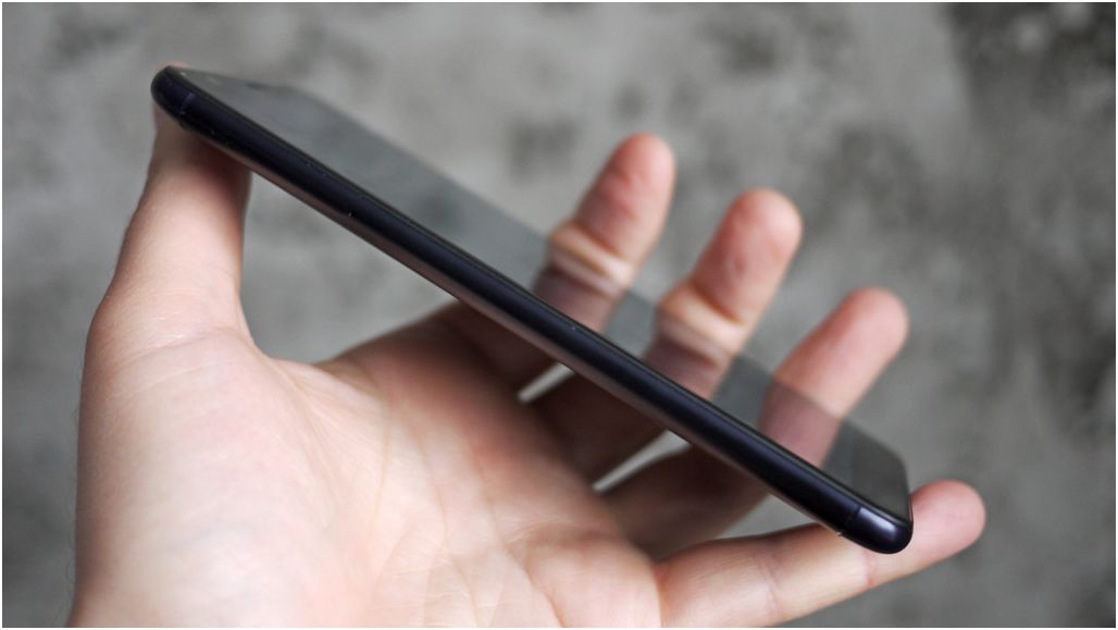 Обзор смартфона Asus ZenFone Max Plus (M1): "дзенфон" с "высоким" экраном