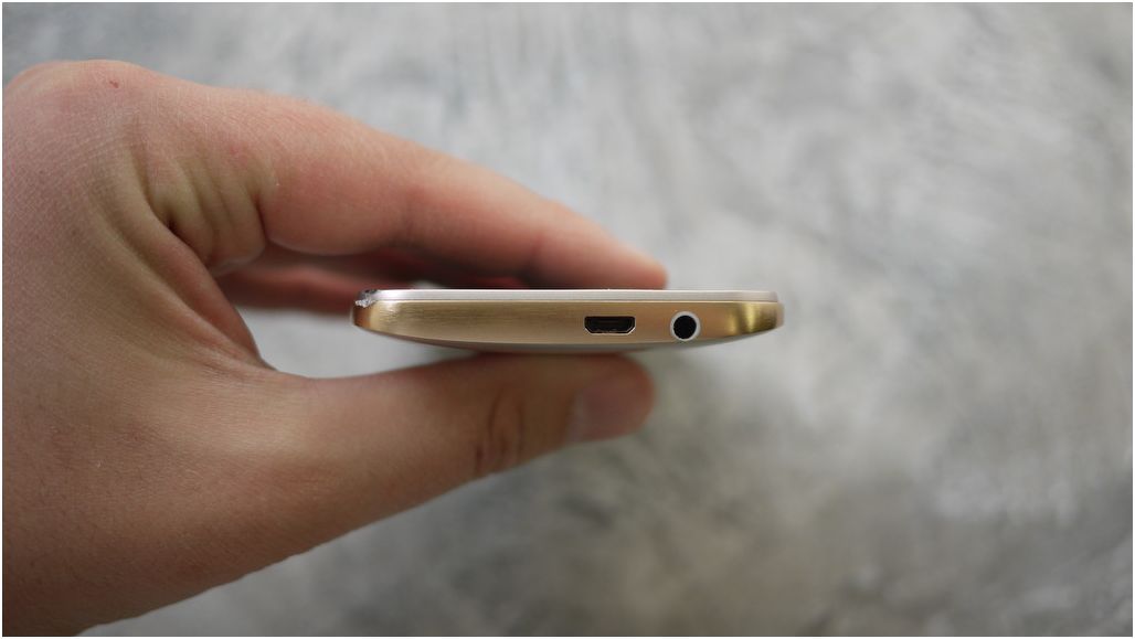 Обзор смартфона HTC One M9: флагман без неожиданностей