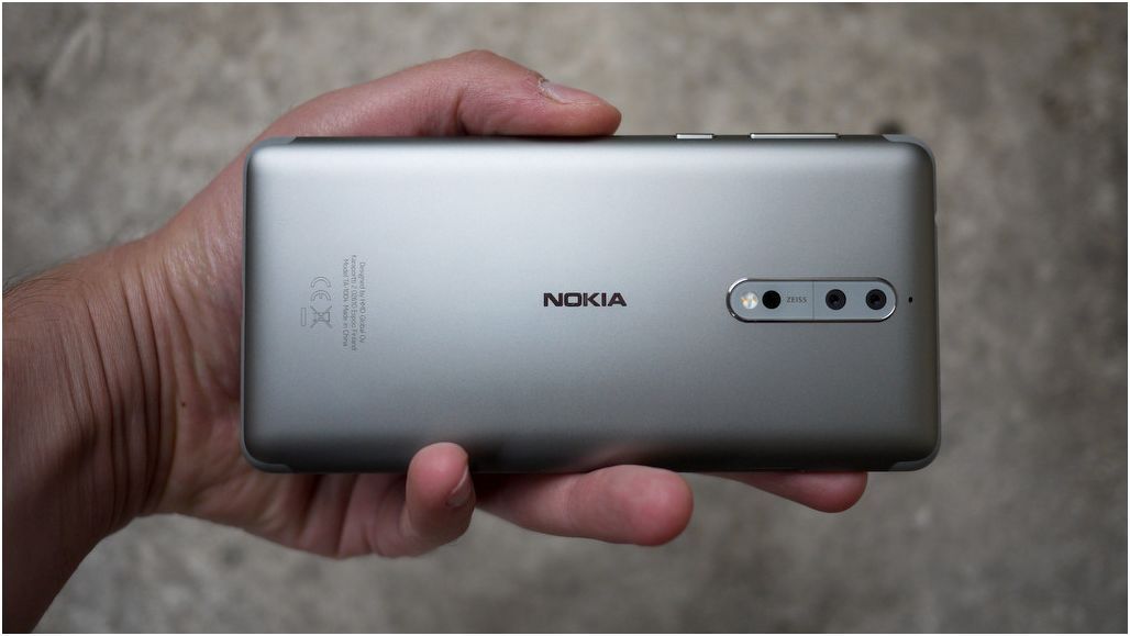 Обзор смартфона Nokia 8: дотянуться до "звезд"