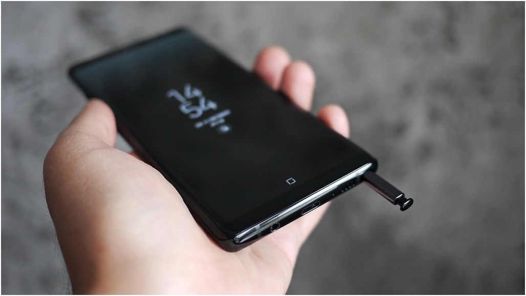 Обзор смартфона Samsung Galaxy Note 8: "безграничный" суперфлагман