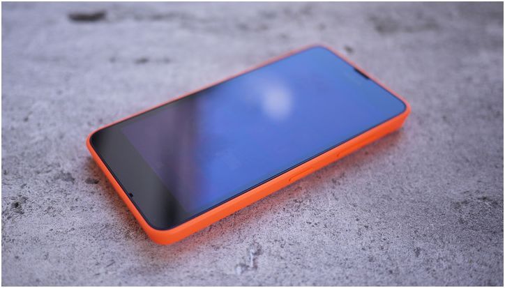 Обзор смартфона Nokia Lumia 630: 2 SIM и ничего лишнего