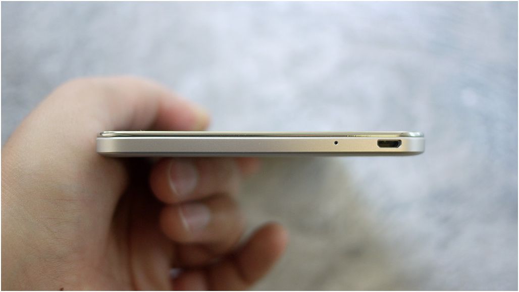 Обзор планшета Huawei MediaPad X2: телефон для Гулливера