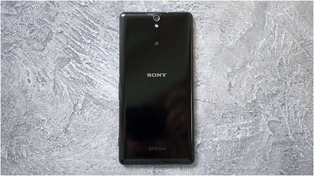 Обзор смартфона Sony Xperia C5 Ultra: "селфи-гигант" без рамок
