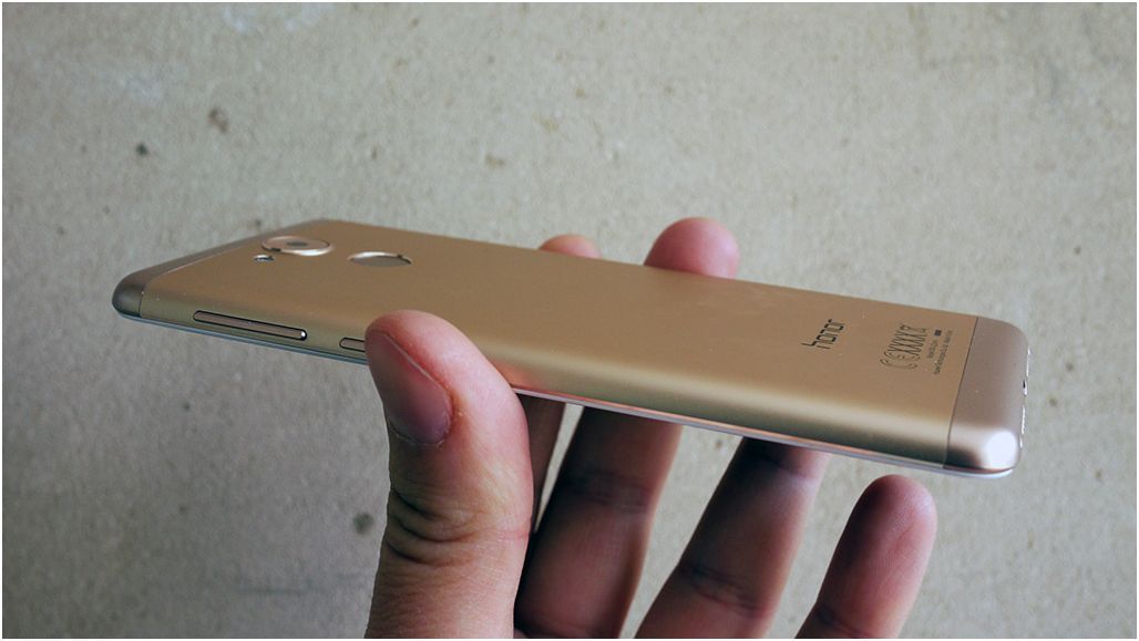 Обзор смартфона Huawei Honor 6C: "неуцененный" середнячок
