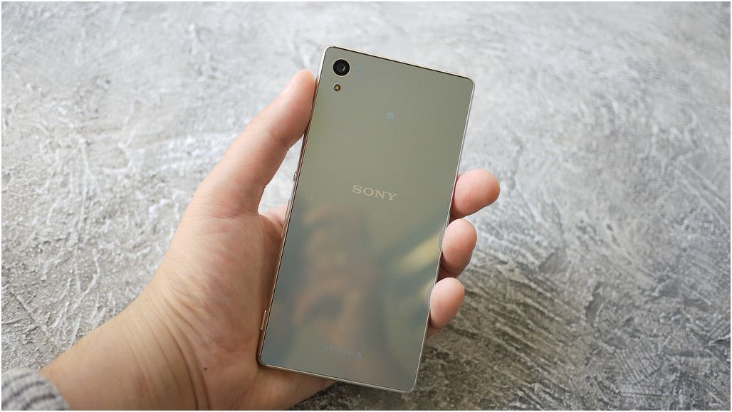 Обзор смартфона Sony Xperia Z3+: промежуточный флагман