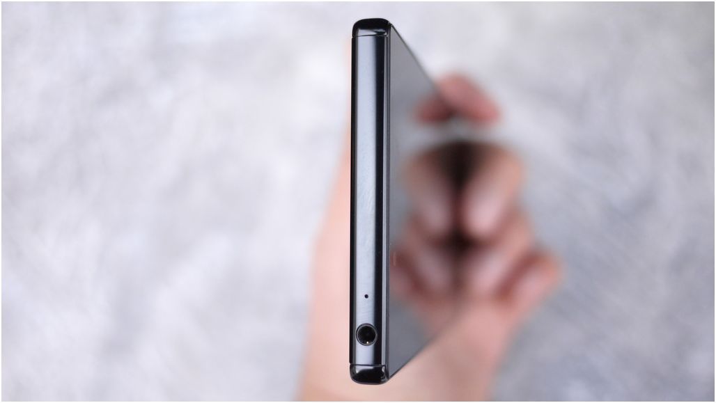 Обзор смартфона Sony Xperia Z5 Premium: сумма технологии
