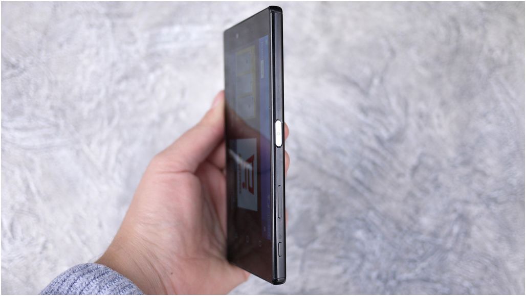 Обзор смартфона Sony Xperia Z5 Premium: сумма технологии