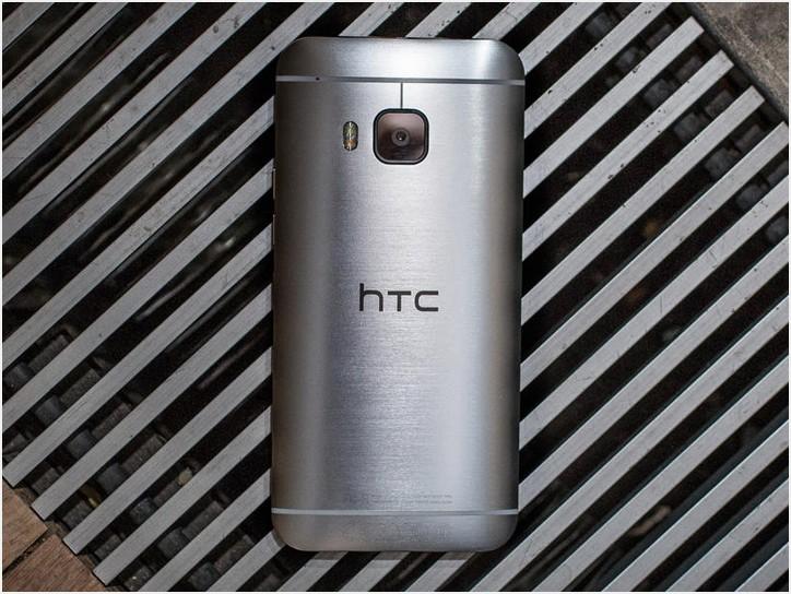 Обзор обзоров HTC One M9: смартфон, не желающий меняться