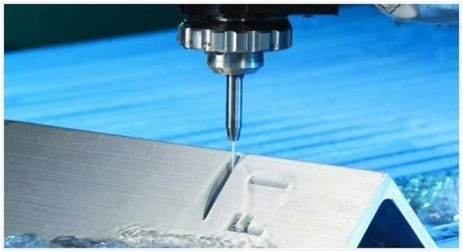 Гидроабразивная обработка металла