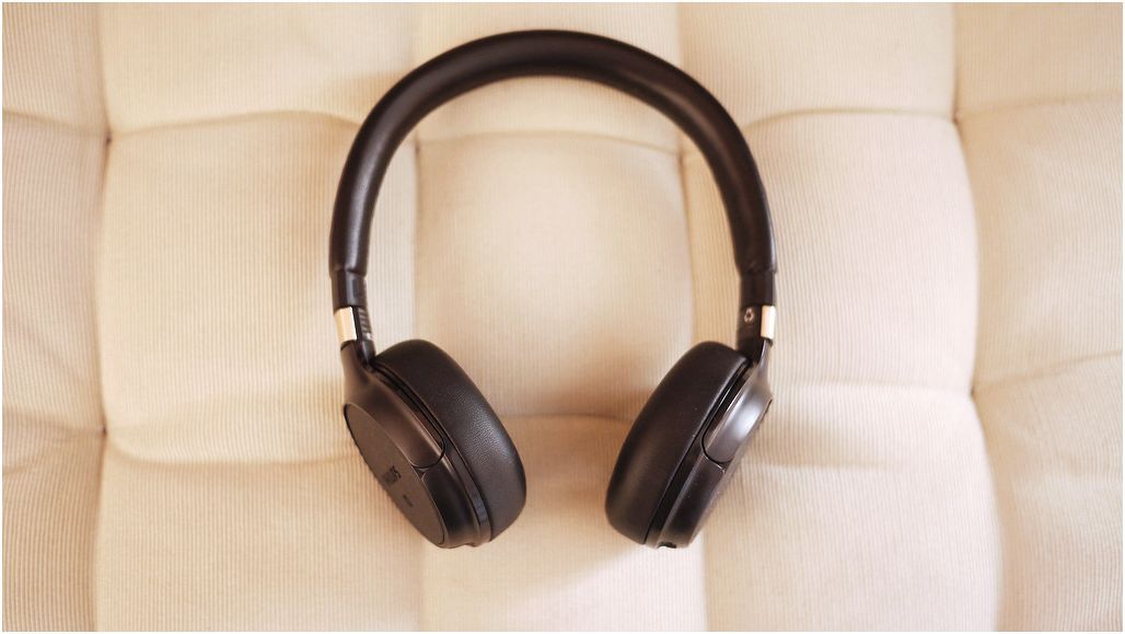 Обзор беспроводной Bluetooth-гарнитуры Philips SHB9250