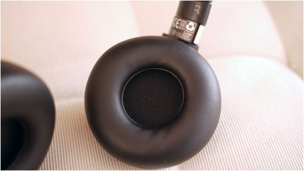 Обзор беспроводной Bluetooth-гарнитуры Philips SHB9250