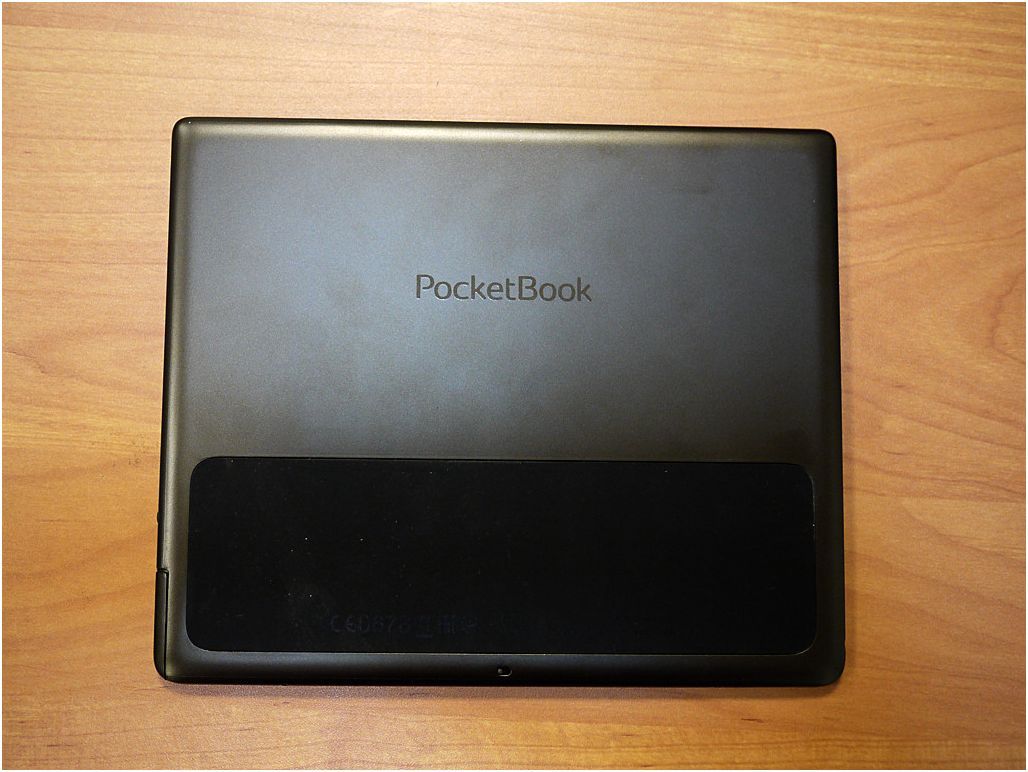 Обзор букридера PocketBook 840: пионер высокого разрешения