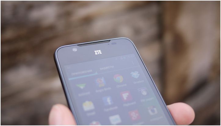 Обзор ZTE Grand Era: как будет "флагман" по-китайски?