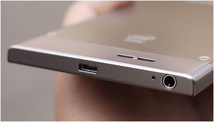 Атомная "лопата". Обзор смартфона Lenovo K900 с процессором Intel (атомный, лопата, обзор, смартфона) Атомная "лопата". Обзор смартфона Lenovo K900 с процессором Intel