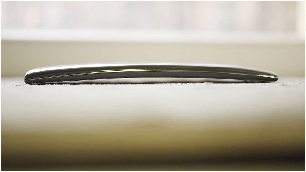 Обзор изогнутого смартфона LG G Flex 2: чтобы удивлять (обзор, изогнутый, смартфона, flex, удивлять) Обзор изогнутого смартфона LG G Flex 2: чтобы удивлять