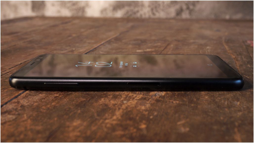 Обзор Samsung Galaxy A8 (2018): "народный" флагман