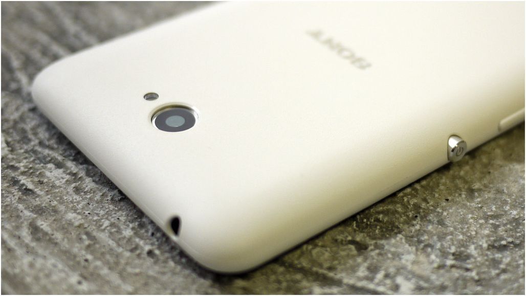 Обзор смартфона Sony Xperia E4: "простачок" для развлечений (обзор, смартфона, sony, xperia, простачок, длить) Обзор смартфона Sony Xperia E4: "простачок" для развлечений