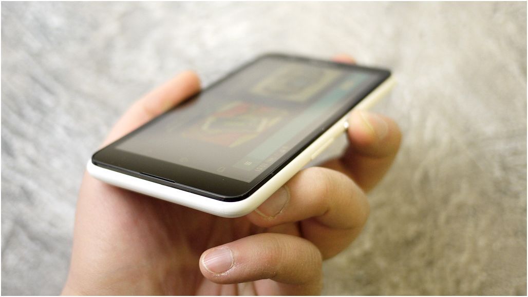 Обзор смартфона Sony Xperia E4: "простачок" для развлечений (обзор, смартфона, sony, xperia, простачок, длить) Обзор смартфона Sony Xperia E4: "простачок" для развлечений