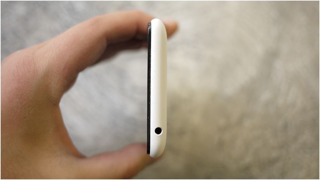 Обзор смартфона Sony Xperia E4: "простачок" для развлечений (обзор, смартфона, sony, xperia, простачок, длить) Обзор смартфона Sony Xperia E4: "простачок" для развлечений