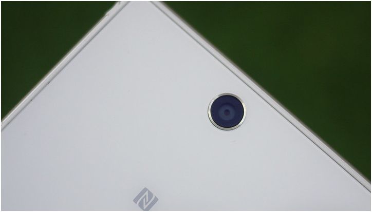 Много - не мало. Обзор "гигантофона" Sony Xperia Z Ultra