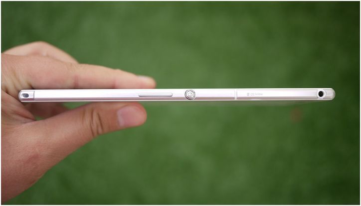 Много - не мало. Обзор "гигантофона" Sony Xperia Z Ultra