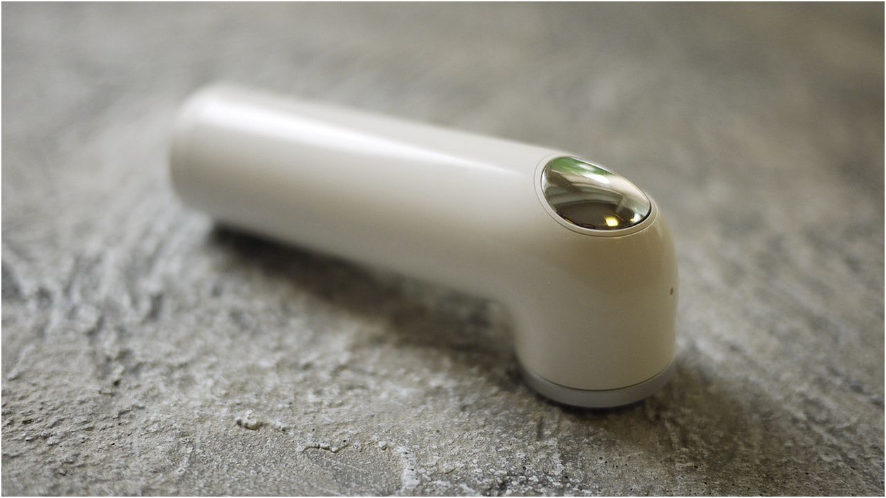 Обзор камеры HTC RE: съемка на перископ