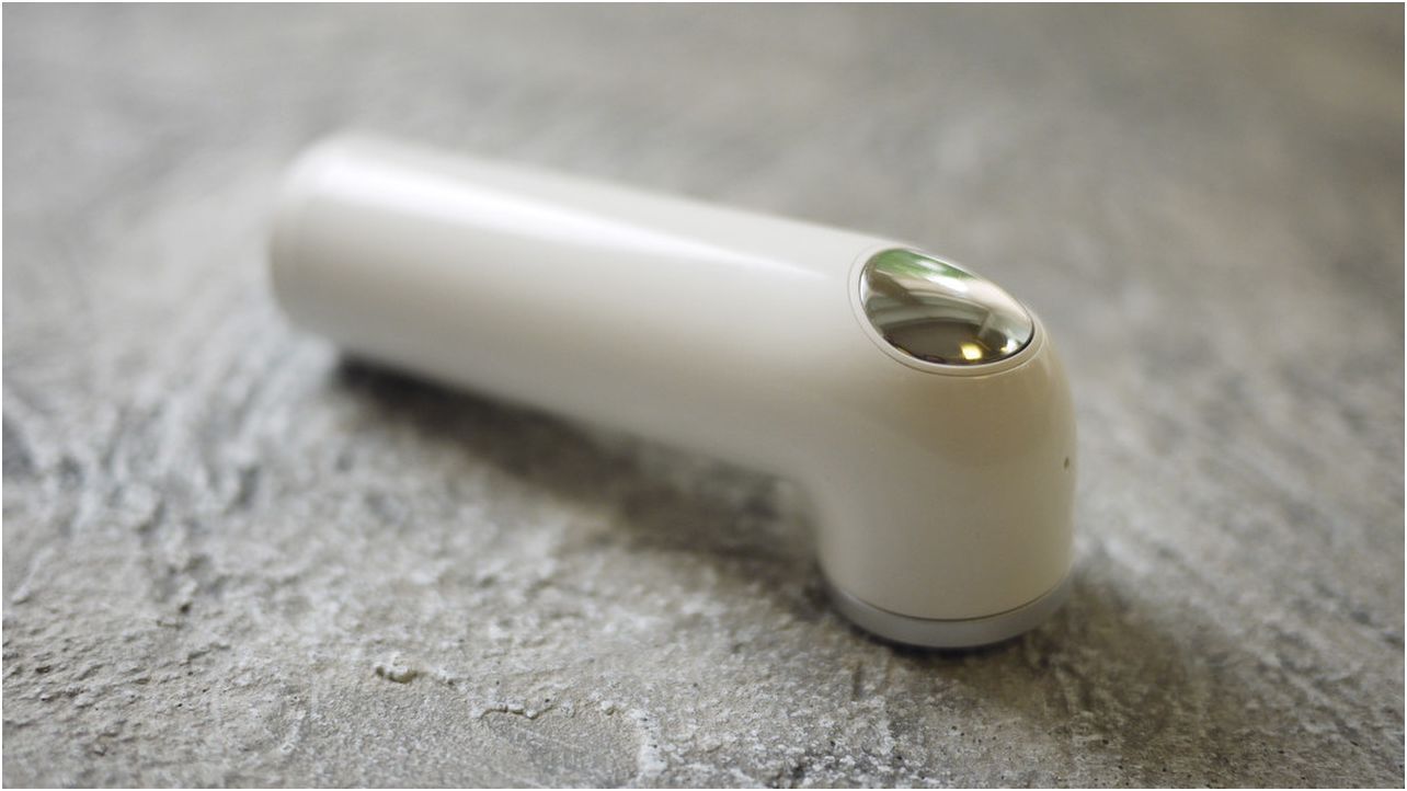 Обзор камеры HTC RE: съемка на перископ