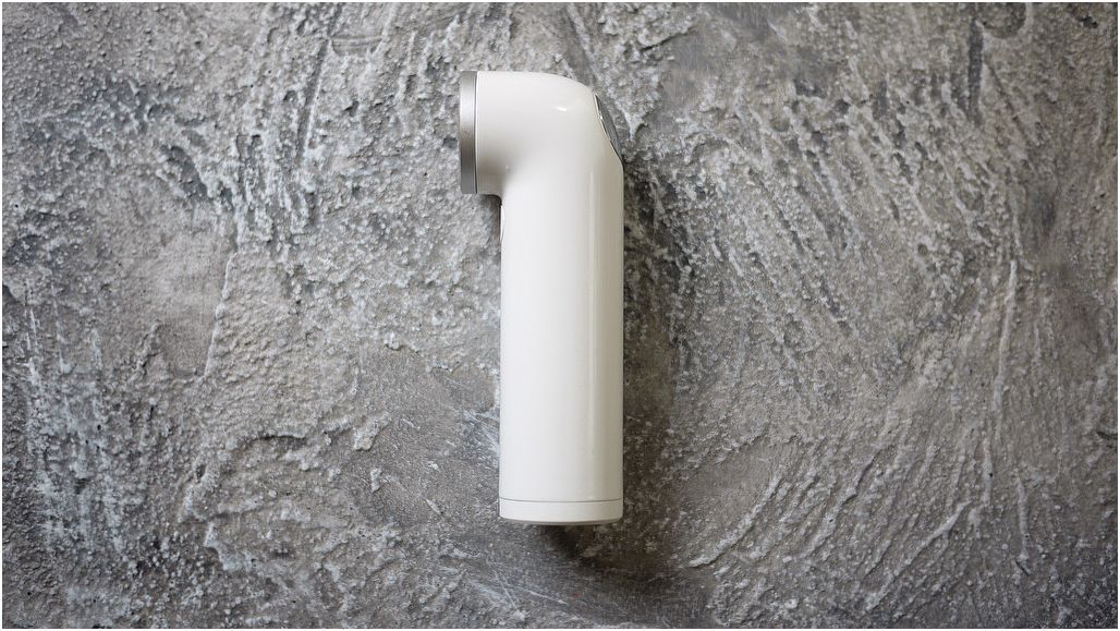 Обзор камеры HTC RE: съемка на перископ