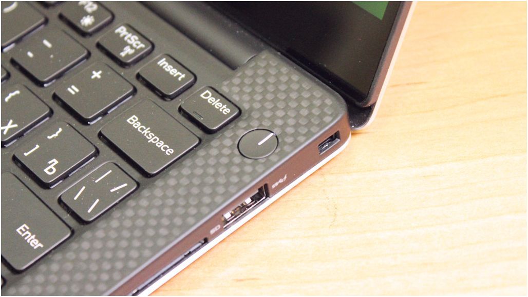 Обзор ноутбука Dell XPS 13 2015: "бескрайняя" компактность