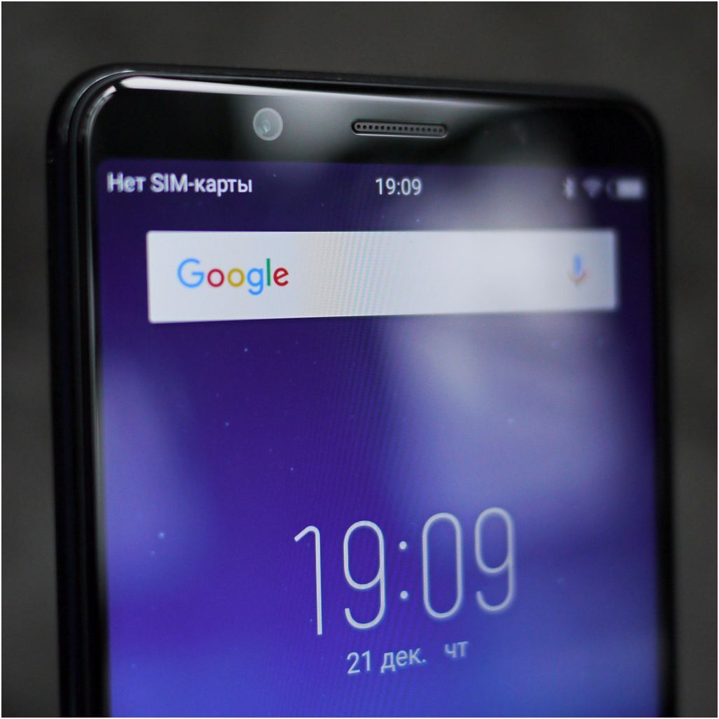 Обзор смартфона Vivo V7: селфифон в новых пропорциях