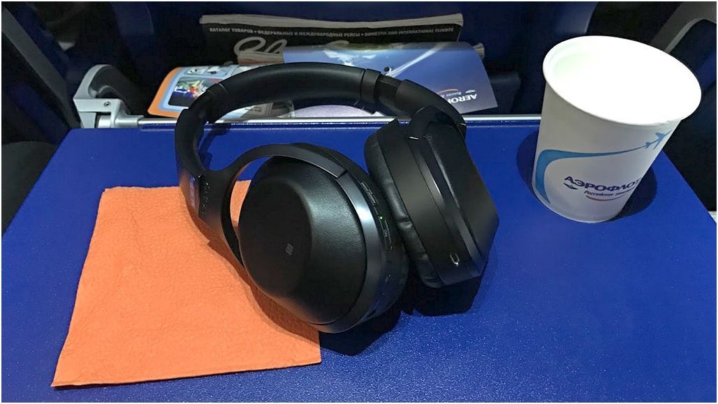 Обзор Bluetooth-наушников Sony MDR-1000X: без лишнего шума (обзор, bluetooth-наушников, sony, mdr-1000x, лишний) Обзор Bluetooth-наушников Sony MDR-1000X: без лишнего шума