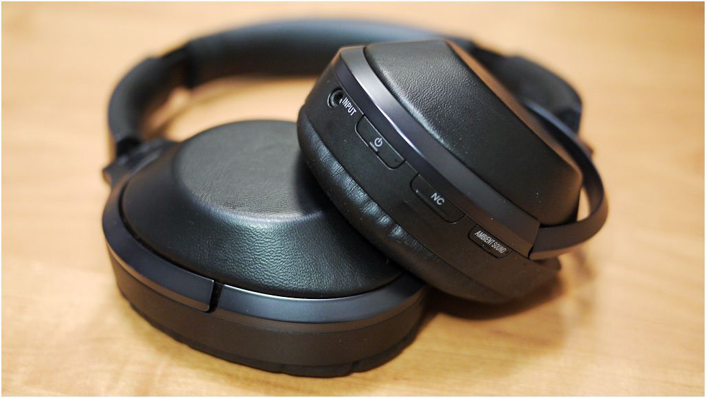 Обзор Bluetooth-наушников Sony MDR-1000X: без лишнего шума (обзор, bluetooth-наушников, sony, mdr-1000x, лишний) Обзор Bluetooth-наушников Sony MDR-1000X: без лишнего шума