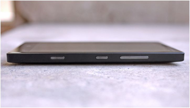 Обзор Nokia Lumia 930: "икона" для винфона