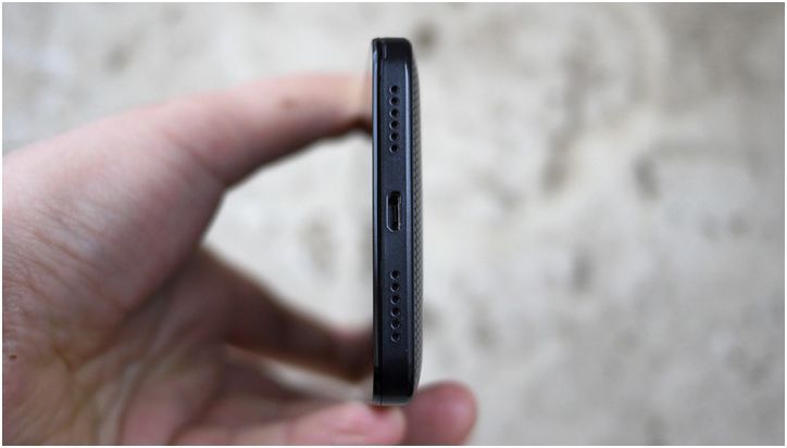 Обзор смартфона Alcatel A5 LED: карманное светопреДставление