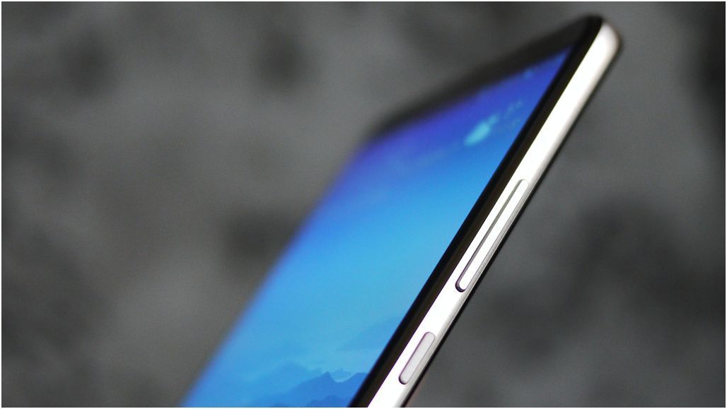 Обзор смартфона Huawei Mate 10 Pro: "разумная машина" (обзор, смартфона, huawei, mate, разумный) Обзор смартфона Huawei Mate 10 Pro: "разумная машина"