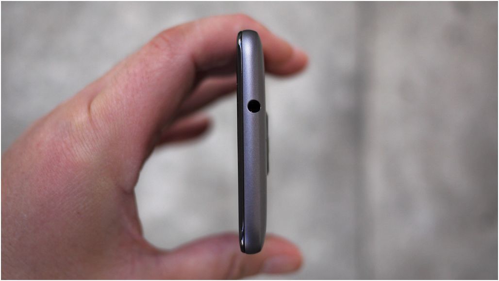 Обзор Lenovo Moto E4: красивый, именитый, недорогой (обзор, lenovo, moto, красивый) Обзор Lenovo Moto E4: красивый, именитый, недорогой