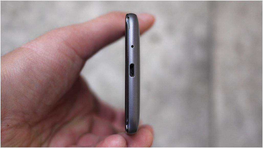 Обзор Lenovo Moto E4: красивый, именитый, недорогой (обзор, lenovo, moto, красивый) Обзор Lenovo Moto E4: красивый, именитый, недорогой