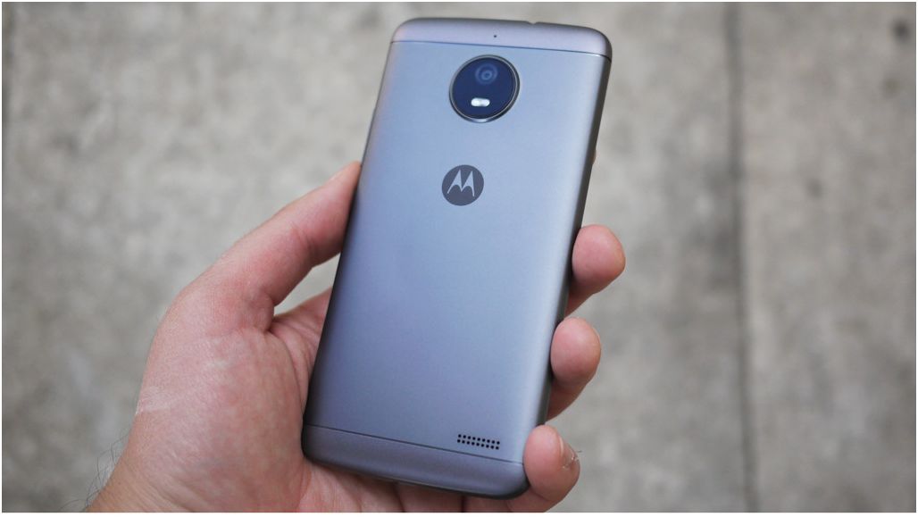 Обзор Lenovo Moto E4: красивый, именитый, недорогой (обзор, lenovo, moto, красивый) Обзор Lenovo Moto E4: красивый, именитый, недорогой