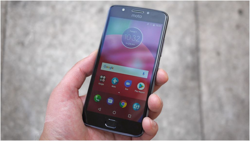 Обзор Lenovo Moto E4: красивый, именитый, недорогой (обзор, lenovo, moto, красивый) Обзор Lenovo Moto E4: красивый, именитый, недорогой