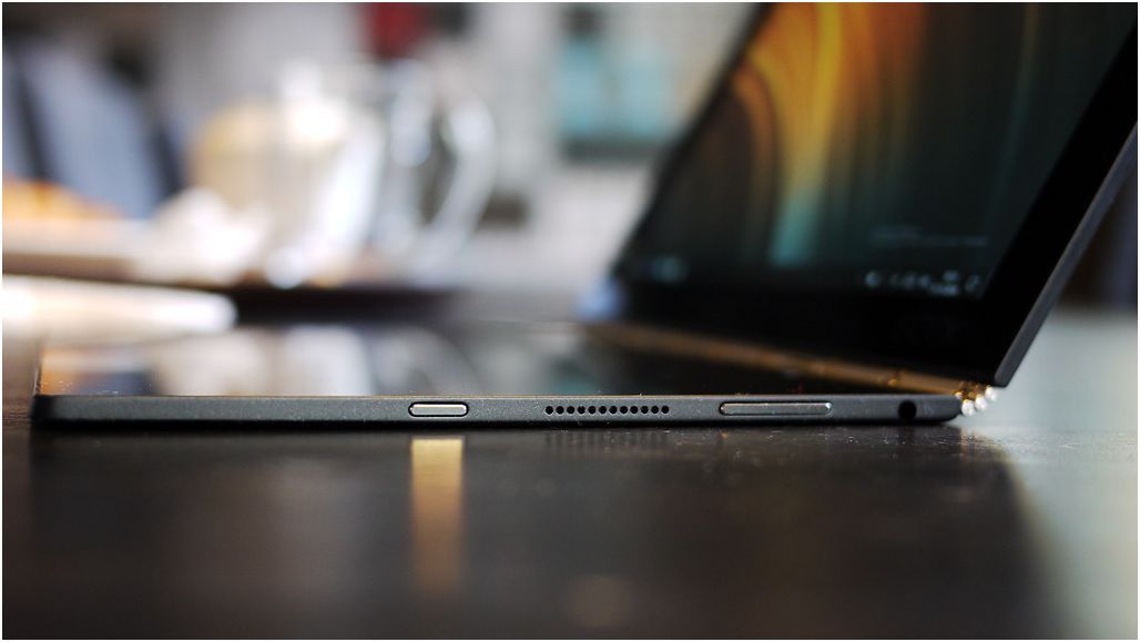 Обзор Lenovo Yoga Book: гость из будущего (обзор, lenovo, yoga, book, гость, будущее) Обзор Lenovo Yoga Book: гость из будущего