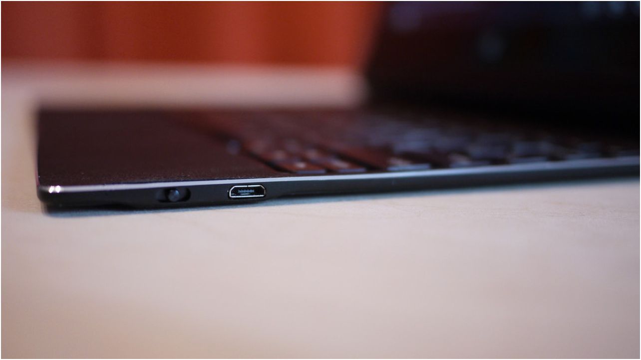 Обзор Lenovo Yoga Tablet 2 Windows: где его повесить?