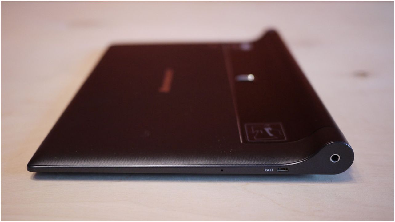 Обзор Lenovo Yoga Tablet 2 Windows: где его повесить?