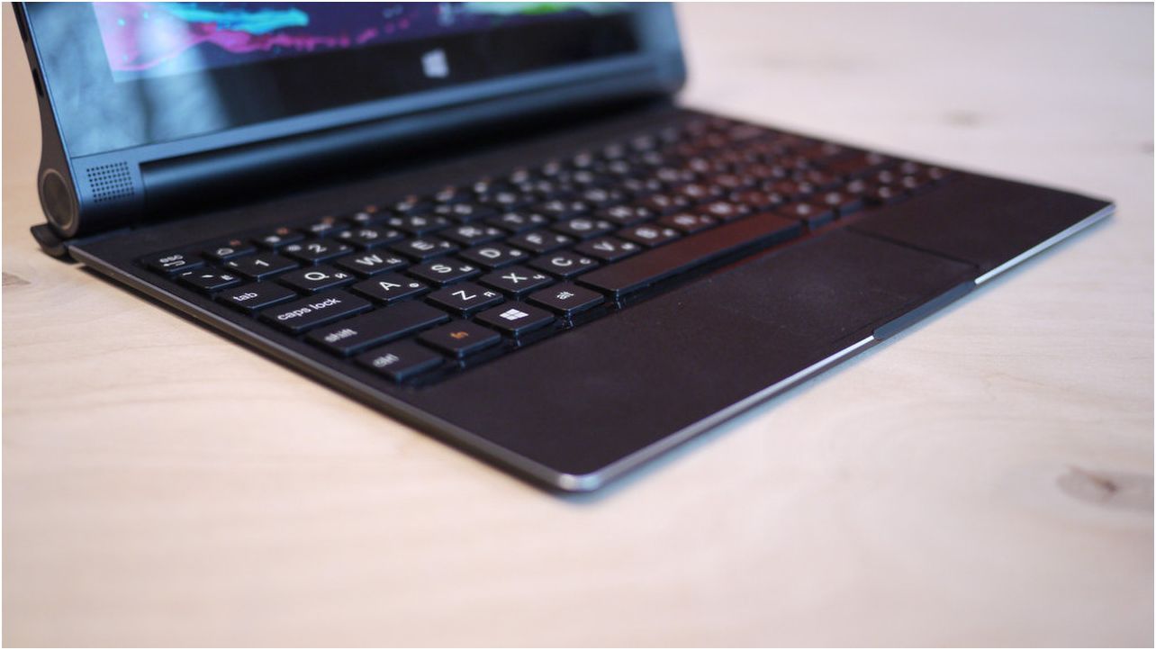 Обзор Lenovo Yoga Tablet 2 Windows: где его повесить?