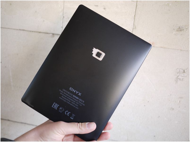 Обзор Onyx Boox M96M Zeus: букридер с размахом (обзор, onyx, boox, m96m) Обзор Onyx Boox M96M Zeus: букридер с размахом
