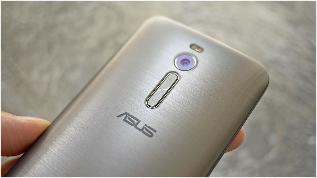 Обзор смартфона Asus ZenFone 2: на память не жалуюсь (обзор, смартфона, asus, zenfone, память) Обзор смартфона Asus ZenFone 2: на память не жалуюсь
