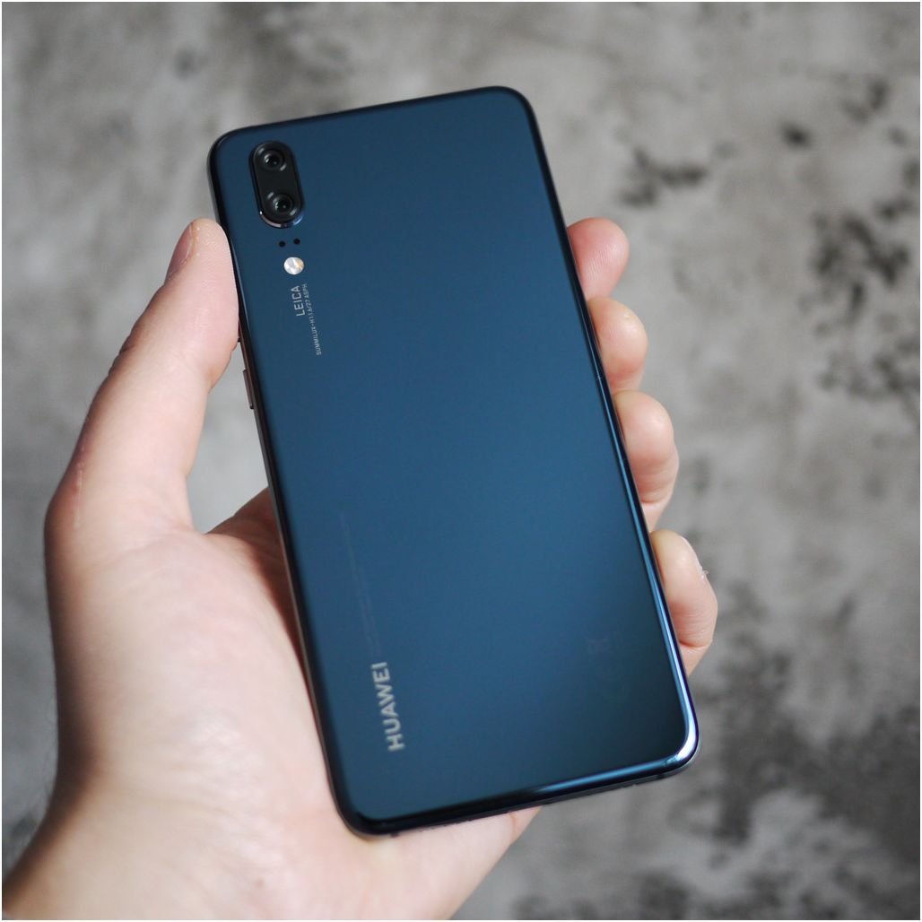 Обзор смартфона Huawei P20: машинный разум на службе у камер (обзор, смартфона, huawei, машинный) Обзор смартфона Huawei P20: машинный разум на службе у камер